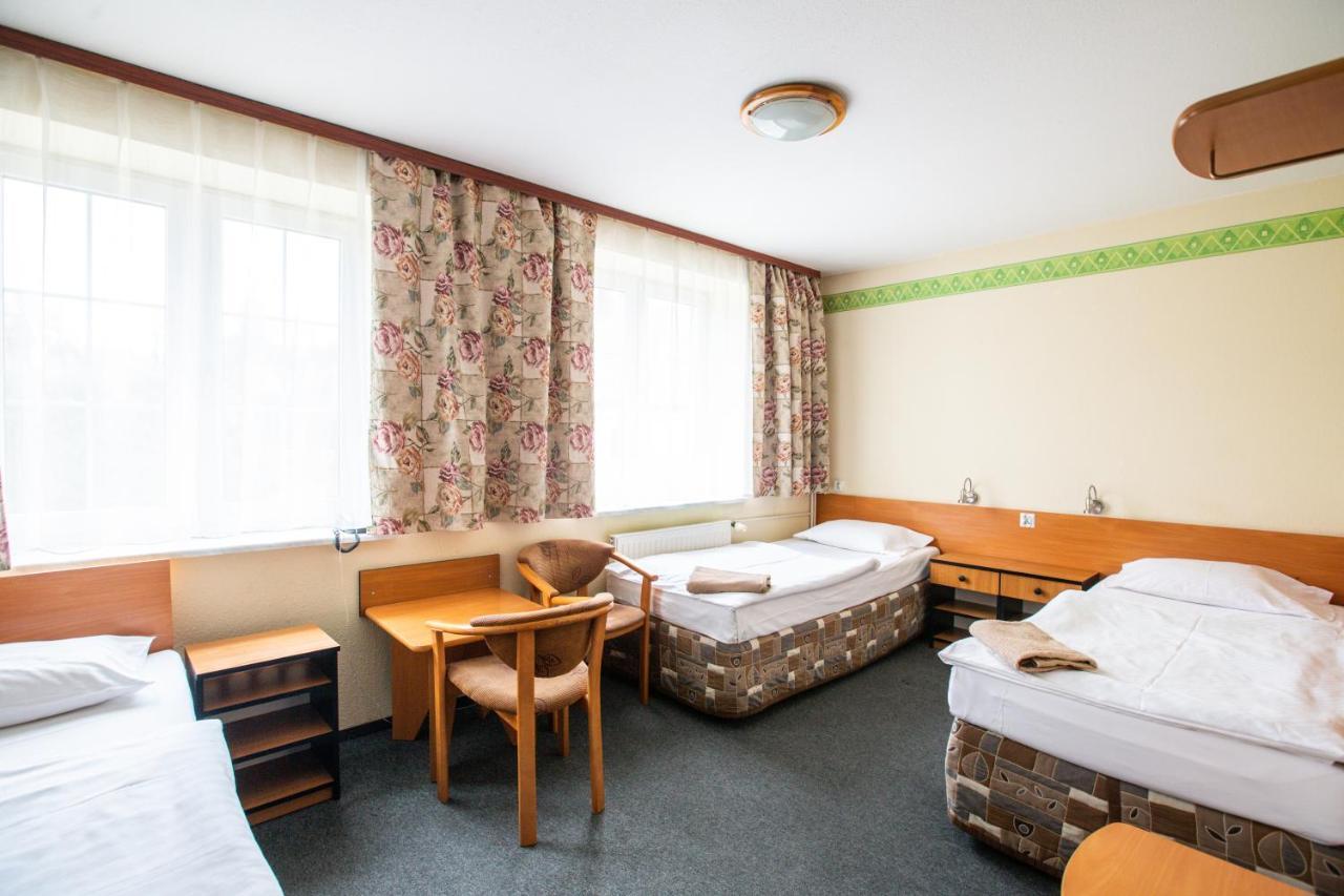 Hotel Margo Cedynia Exteriér fotografie